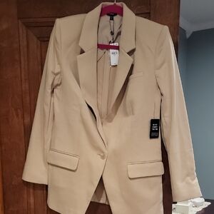 EXPRESS - Classic Beige Blazer